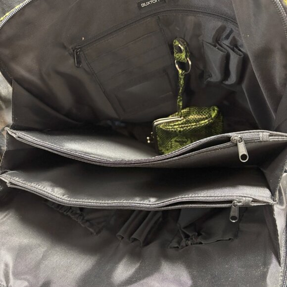 Large Women's Buxton Faux Snake Skin Tote. - Picture 5 of 6